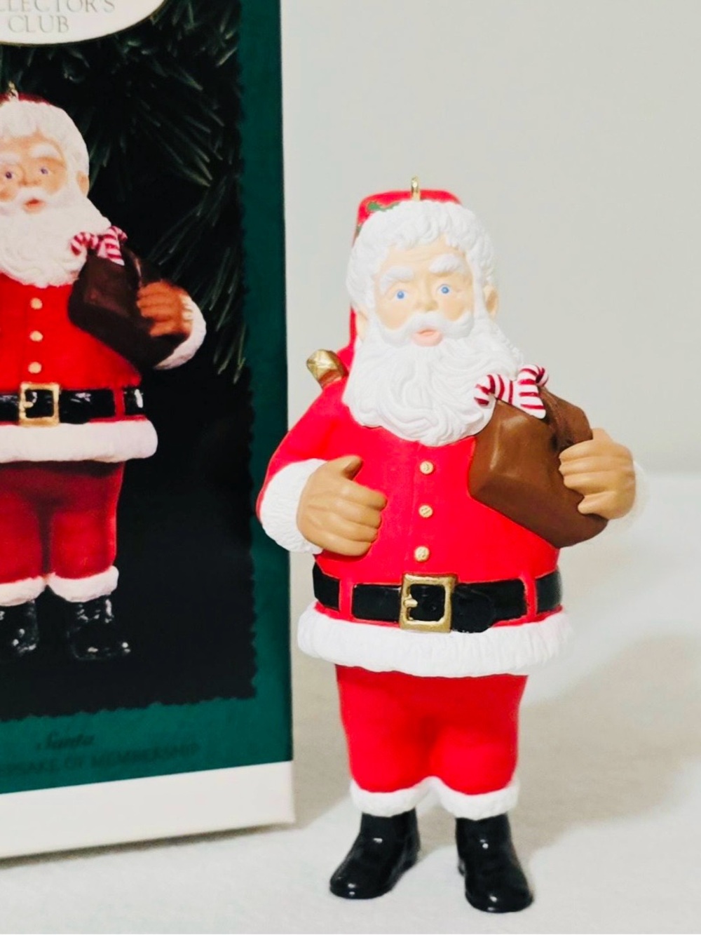 1996 Santa Claus Holiday Figurine in Red Hallmark Ornament
